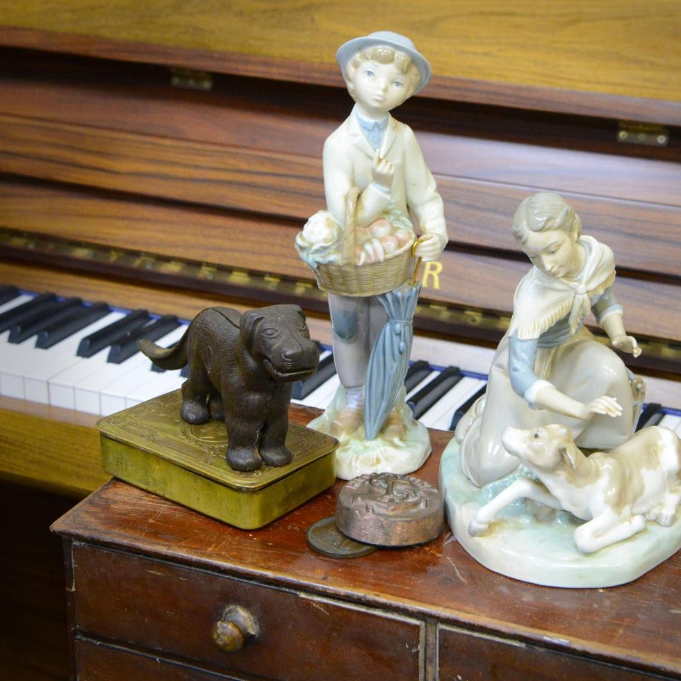 Affordable Antiques & Collectors