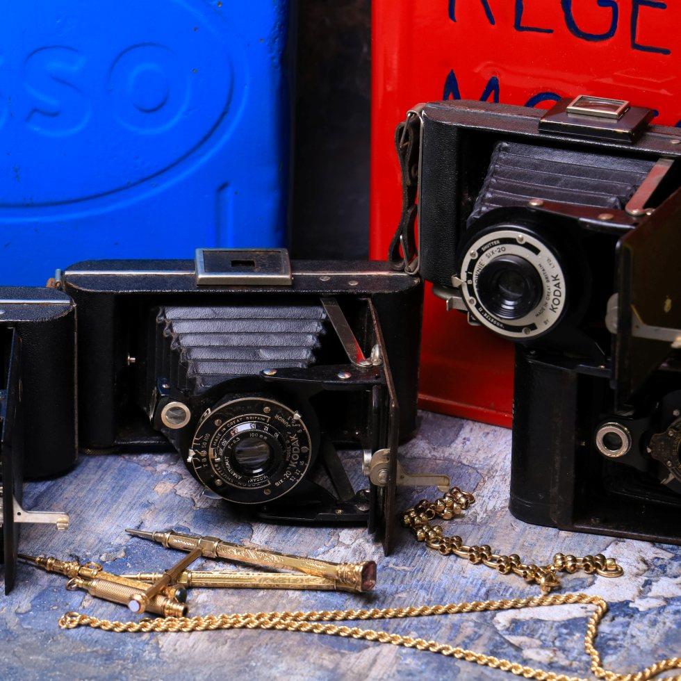 Affordable Antiques: Collectors, Pictures & Jewellery on 13/02/2026