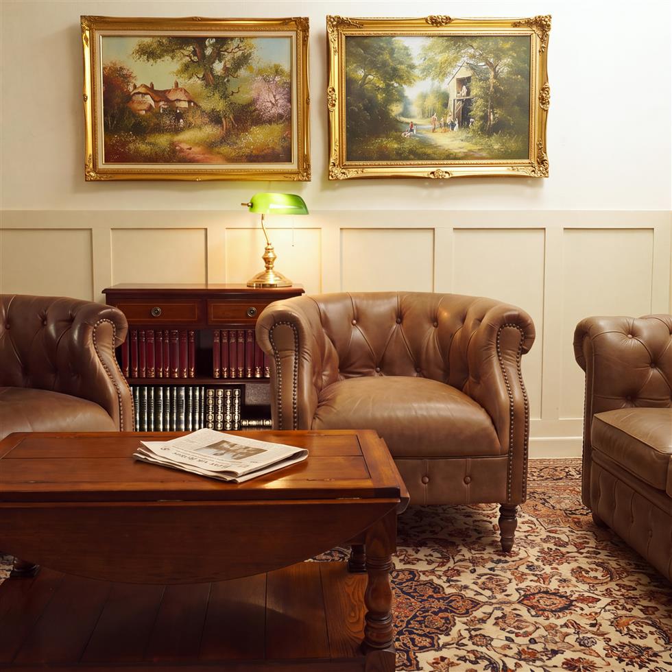 Furniture & Rugs on 24/09/2026