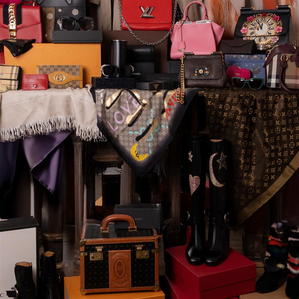 Luxury Accessories on 23/10/2026