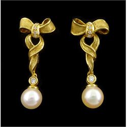 Pair of 18ct gold cultured cream / pink pearl and round brilliant cut diamond bow pendant stud earrings, London import mark 1992