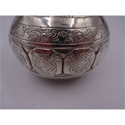 Arts and Crafts silver jug, of bellied form with C handle, the body engraved with a band of floral panels, with engraved scrolling and foliate decoration throughout, hallmarked hallmarked Samuel Smily, Goldsmiths Alliance, London 1873, H13cm