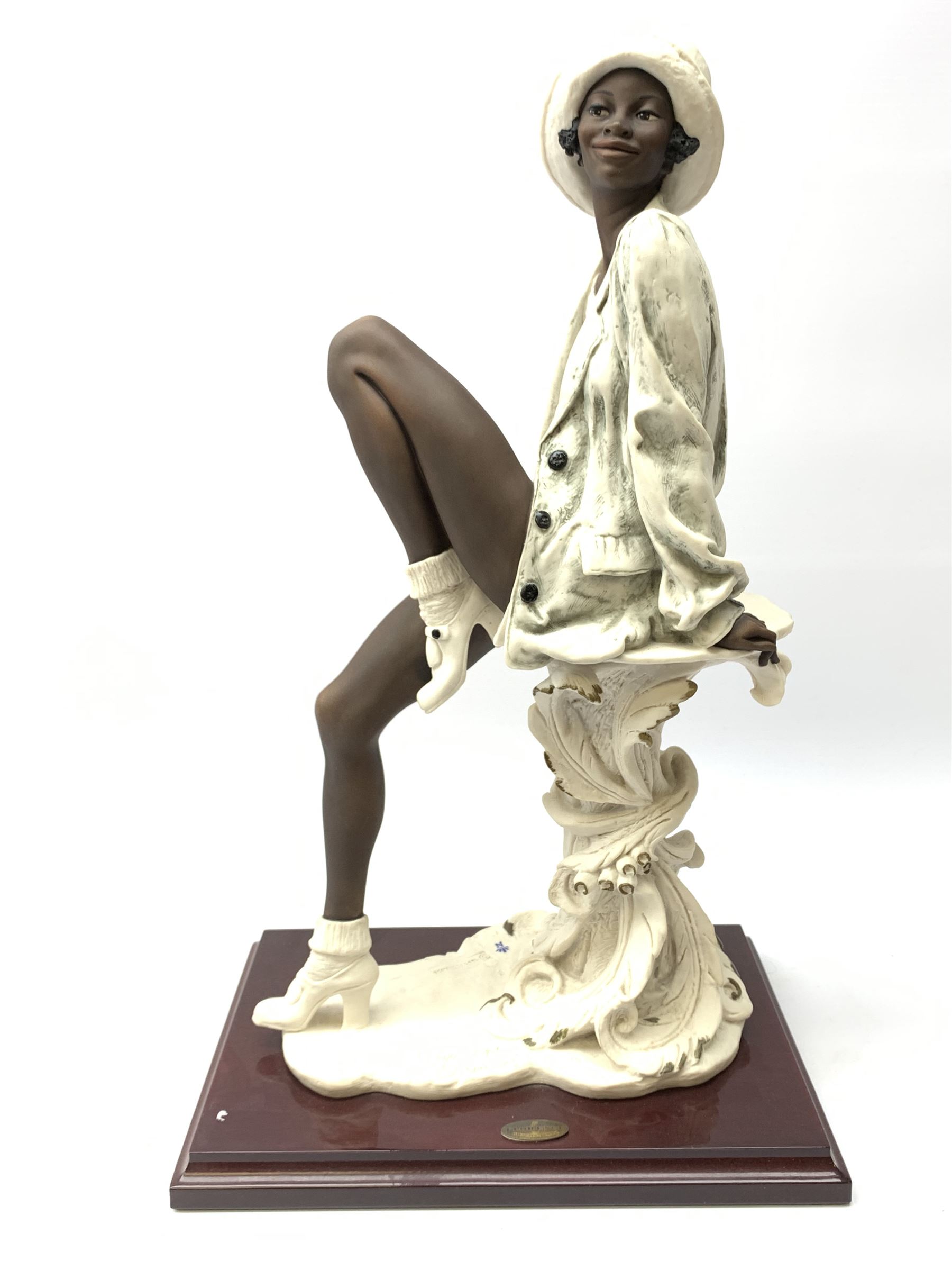 Giuseppe Armani Florence limited edition figure 'Whitney' on rectangular  base, impressed 1995, H44cm - Decorative Antiques & Collectors Sale