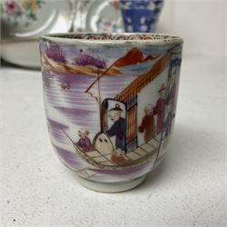 Collection of 19th century and later Chinese ceramics, to include Chinese export porcelain mug, with polychrome floral decoration, blue and white vase, of squat baluster form with cover, etc