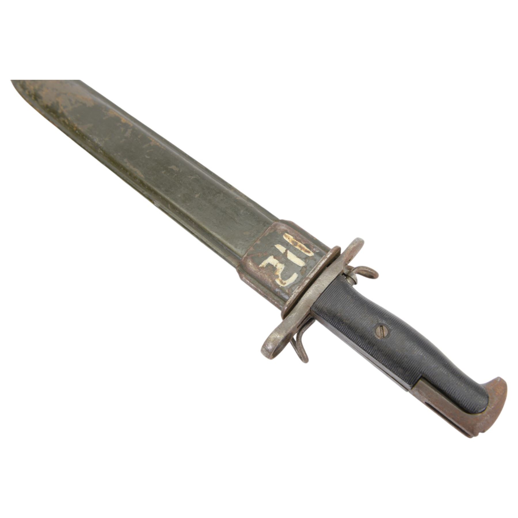 American 1906 pattern sword bayonet, the blade marked SA 1906 and US 85798, scabbard, blade L25cm