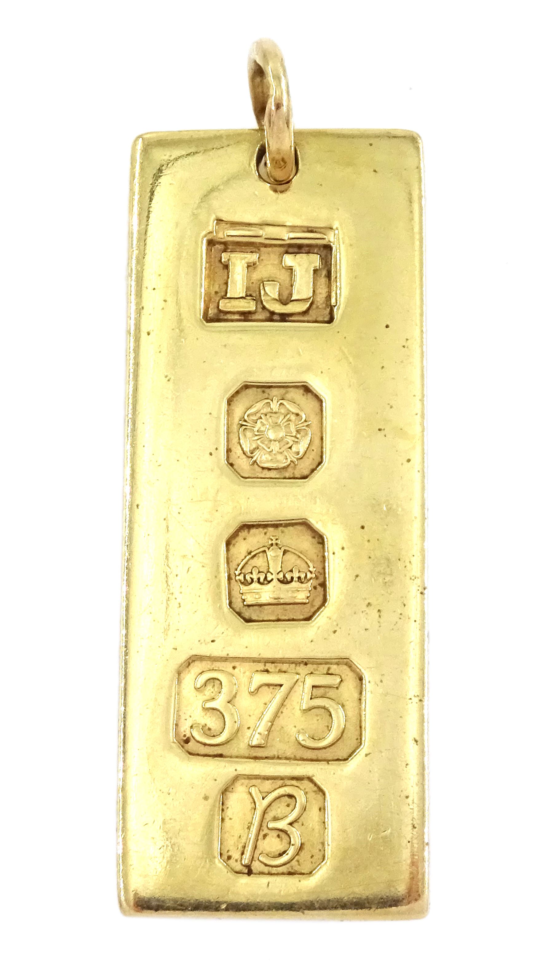 9ct gold ingot pendant, Sheffield 1976