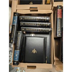 Complete Encylopaedia Britannica 15th edition, in 32 volumes, together with Britannica Atlas, etc