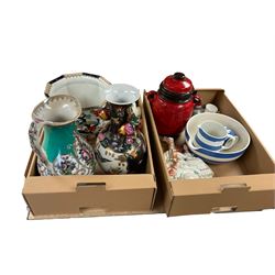 T G Green  mixing bowl and jug, together with other ceramics 