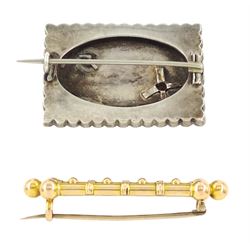 Early 20th century silver bee and beehive brooch and a 14ct gold bar brooch 