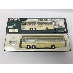 Corgi - twenty-three modern die-cast models of buses and coaches to include 35301, 35303, 35305 and 91916; mostly loose but nine boxed 