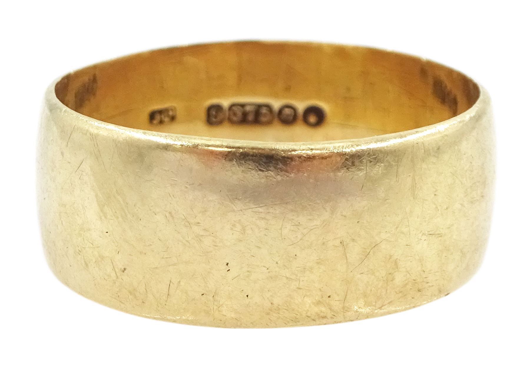 9ct gold wedding band, London 1968