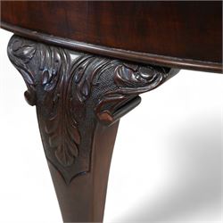 Early 20th century mahogany telescopic extending dining table, oval extending top with gadroon carved edge, single additional leaf, on acanthus carved cabriole supports with ball and claw feet 