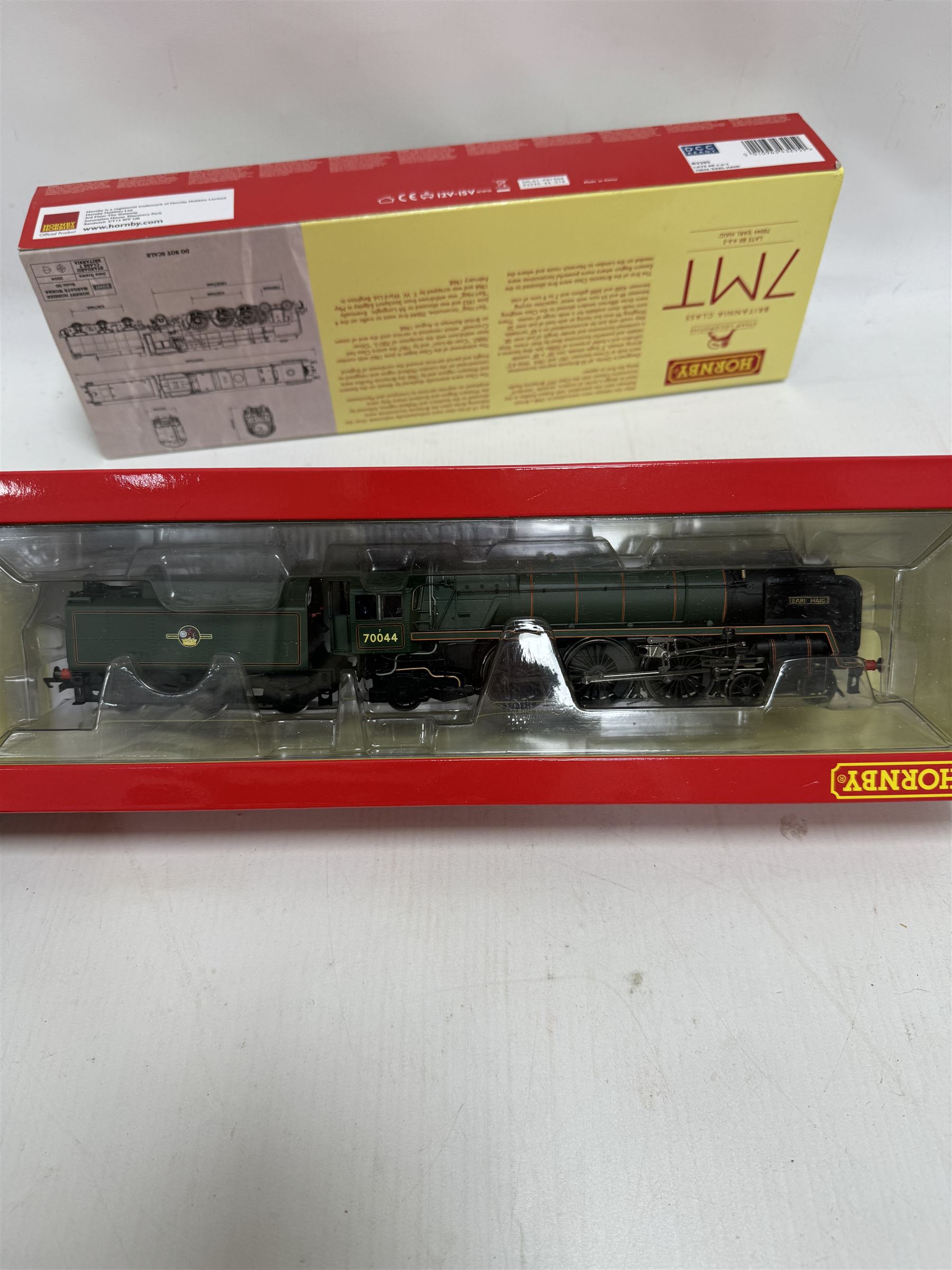 Hornby '00' gauge locomotive R3295 Late BR Britannia Class 4-6-2 Earl Haig no. 70044, boxed 