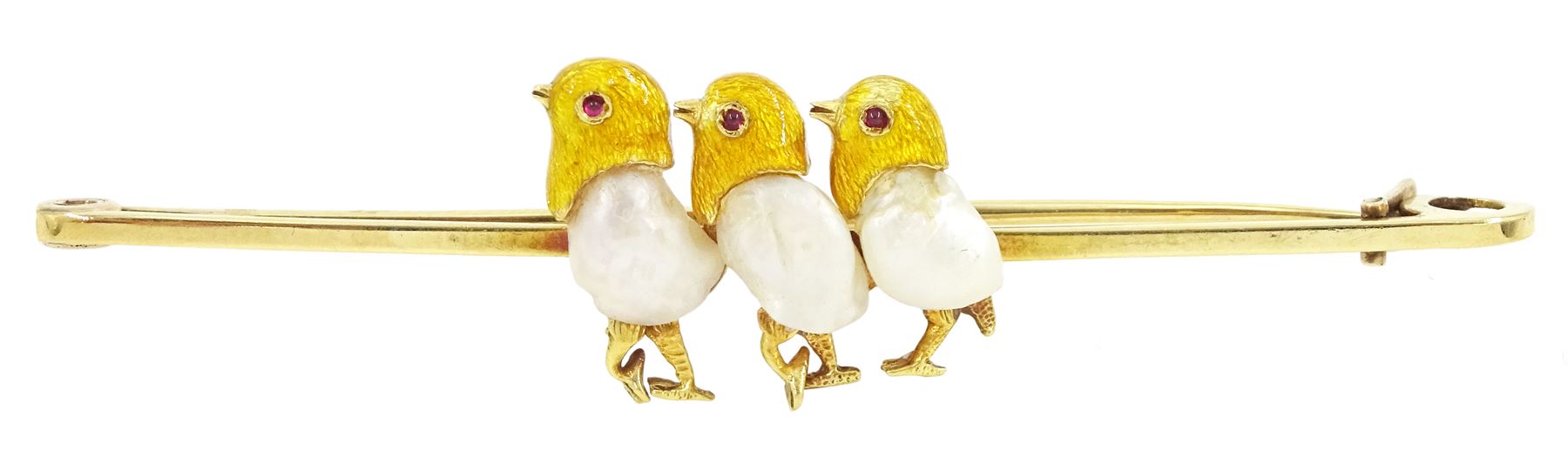 Early 20th century 15ct gold pearl and enamel three chick brooch