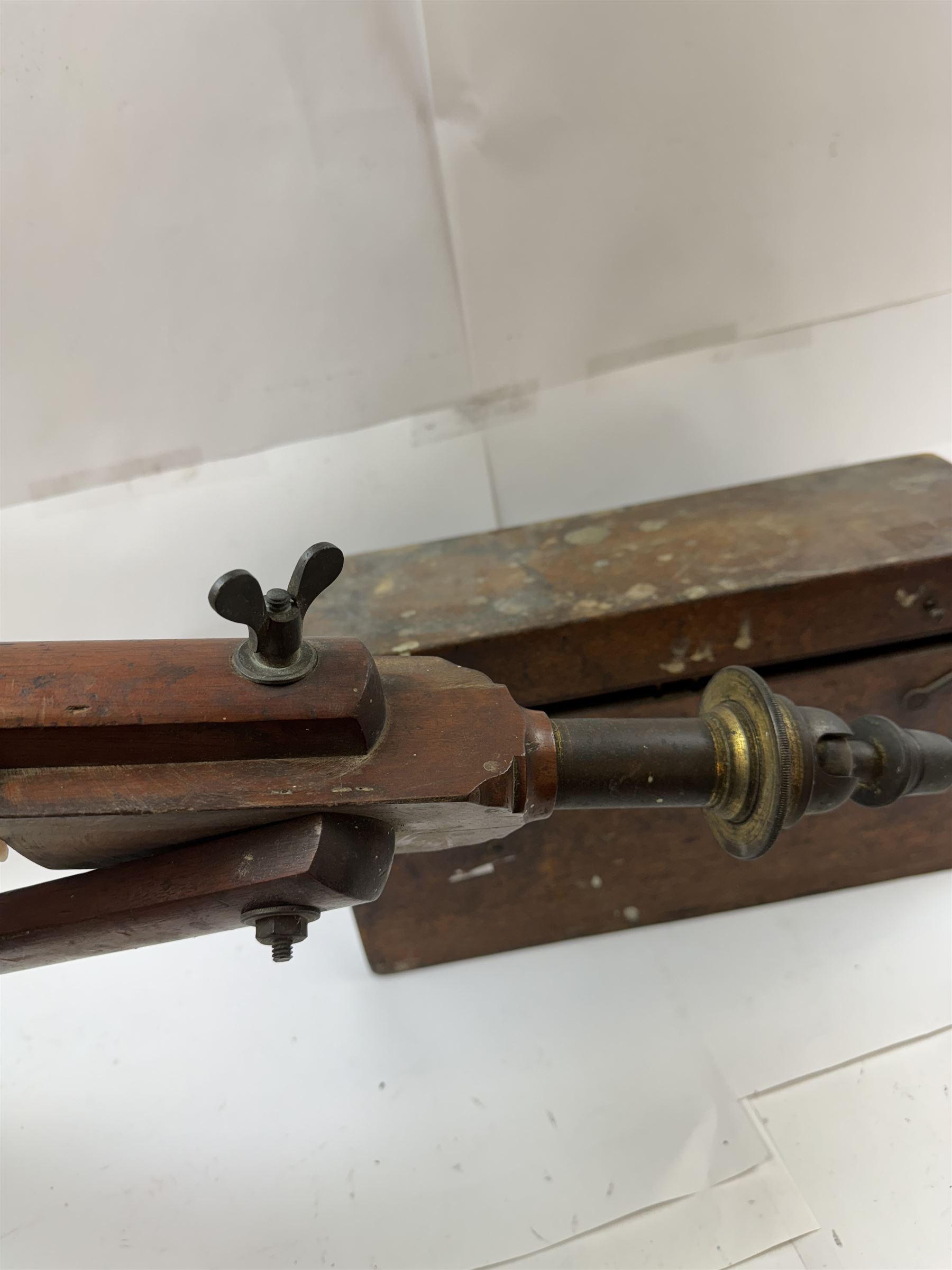 19th century mahogany surveyors compass, with silvered dial, upon a mahogany tripod, together with a surveyors dumpy level, in fitted mahogany box, compass on tripod H110cm