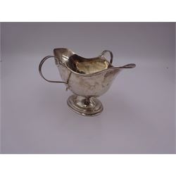 Edwardian silver twin handled pedestal dish, of navette shaped form, with twin loop handles, upon a stepped oval pedestal, hallmarked William Neale, Birmingham 1907, H9cm