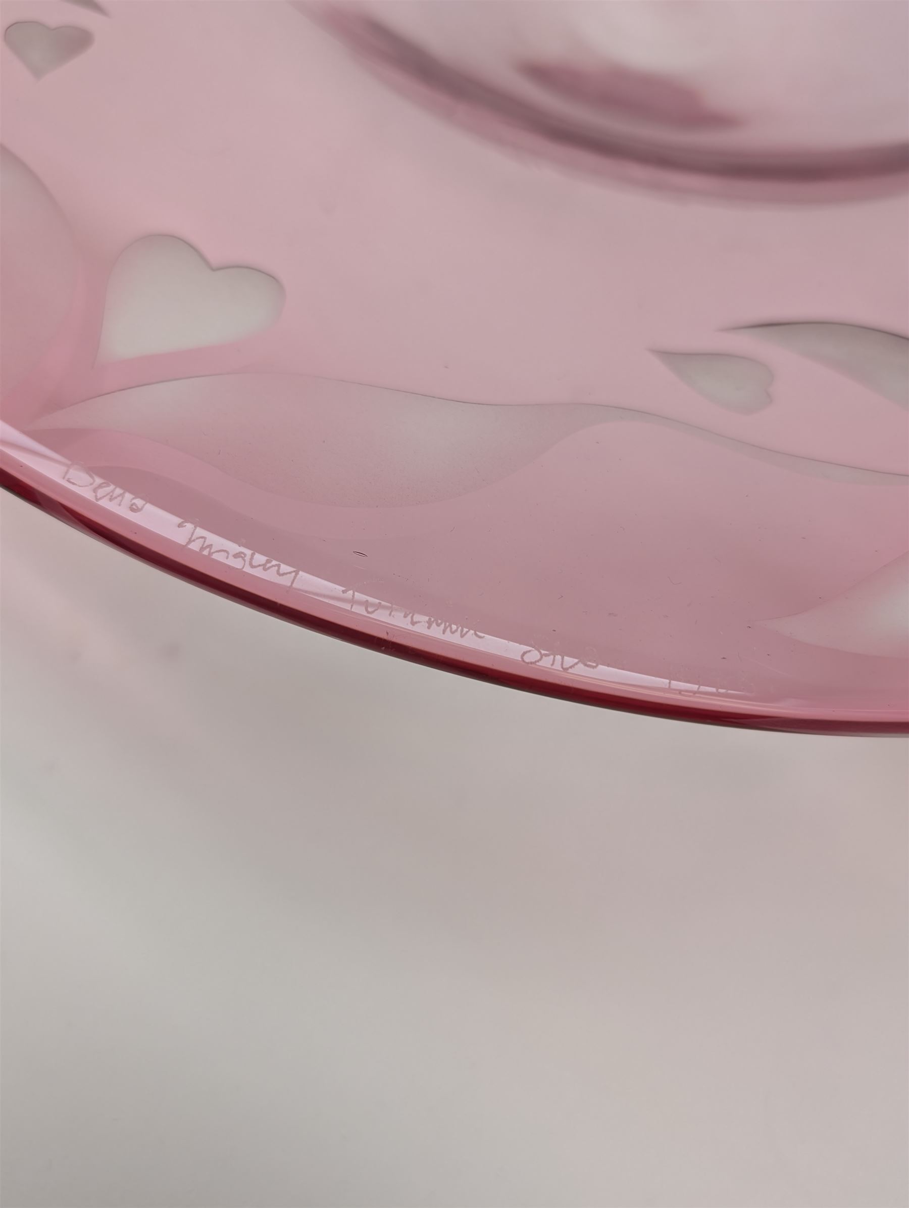 1980s Turnmill Studio glass bowl, pink with etched foliate and heart decoration, with indistinct signature, D44cm