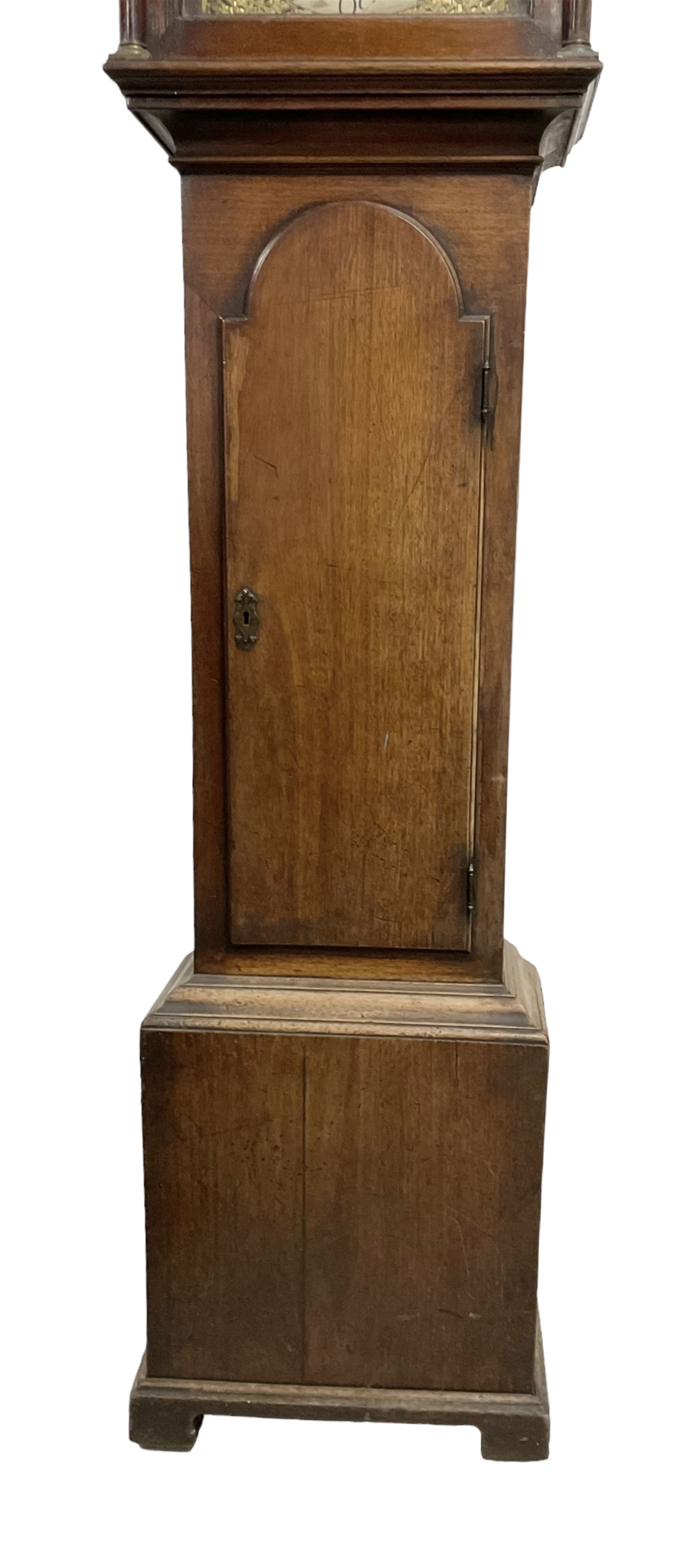 Late 18th century - 8-day Scottish mahogany longcase clock, with a broken arch pediment and blind fretwork beneath,  break arch hood door with attached pilasters and brass capitals,  trunk with a long door and break-arch top, rectangular plinth raised on plain bracket feet, brass dial with a matted dial centre, cast spandrels, pierced steel hands, recessed silvered seconds dial and square date aperture,  the names of John Law of Beith & Robert Thomson of Borrowstonnes (Bo'ness)  engraved separately on a silvered boss and cartouche ring in the dial arch, dial pinned directly to a rack striking two train weight driven movement, striking the hours on a bell. With weights and pendulum.


