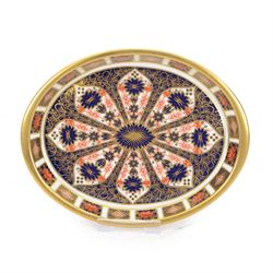 Royal Crown Derby Imari 1128 pattern miniature oval tray, with printed mark beneath, W19.5cm