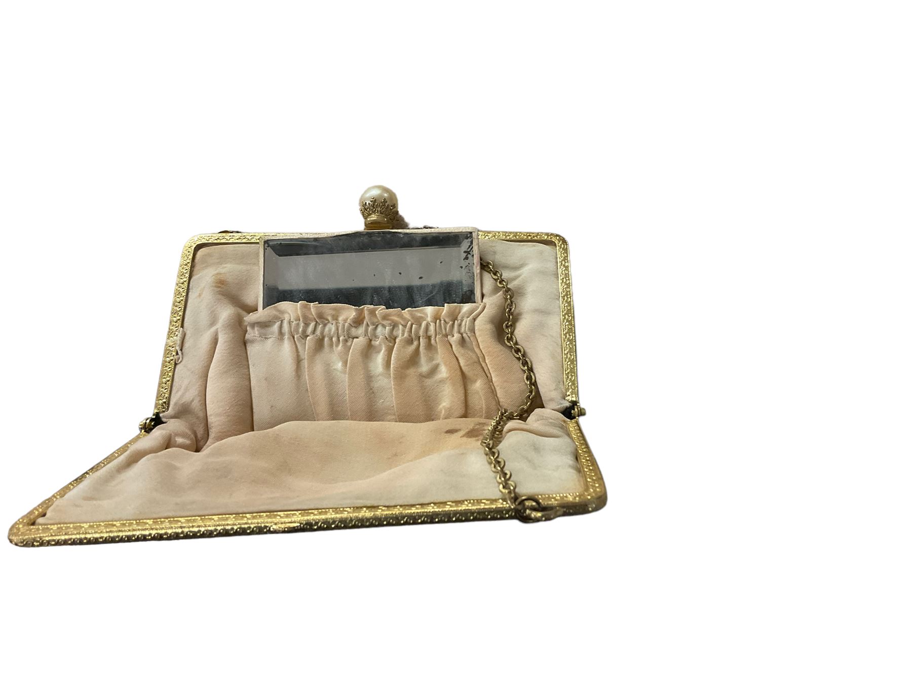 Early 20th century velvet purse with faux pearl clasp 