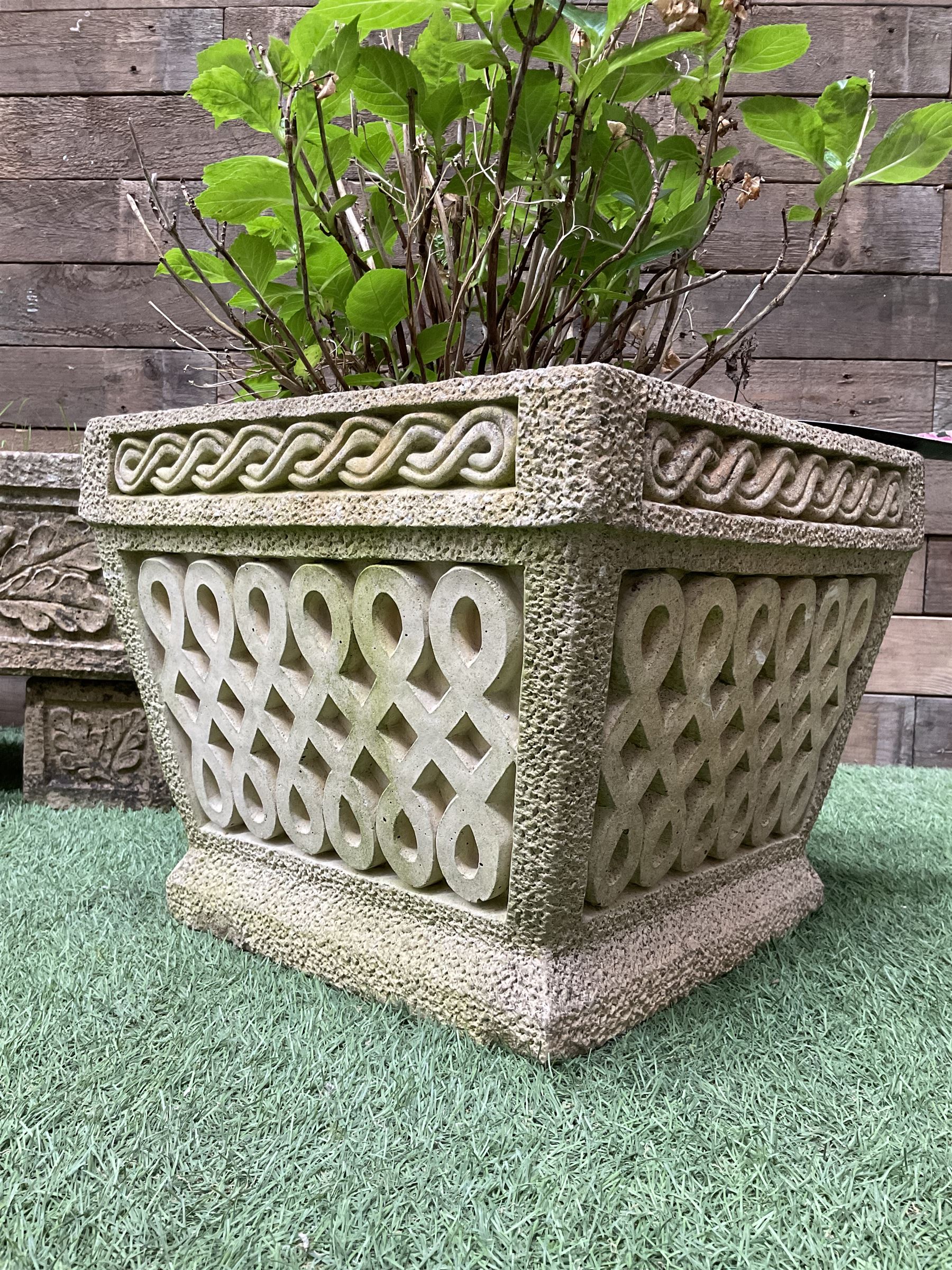 Set of three cast stone garden planters  - THIS LOT IS TO BE COLLECTED BY APPOINTMENT FROM DUGGLEBY STORAGE, GREAT HILL, EASTFIELD, SCARBOROUGH, YO11 3TX