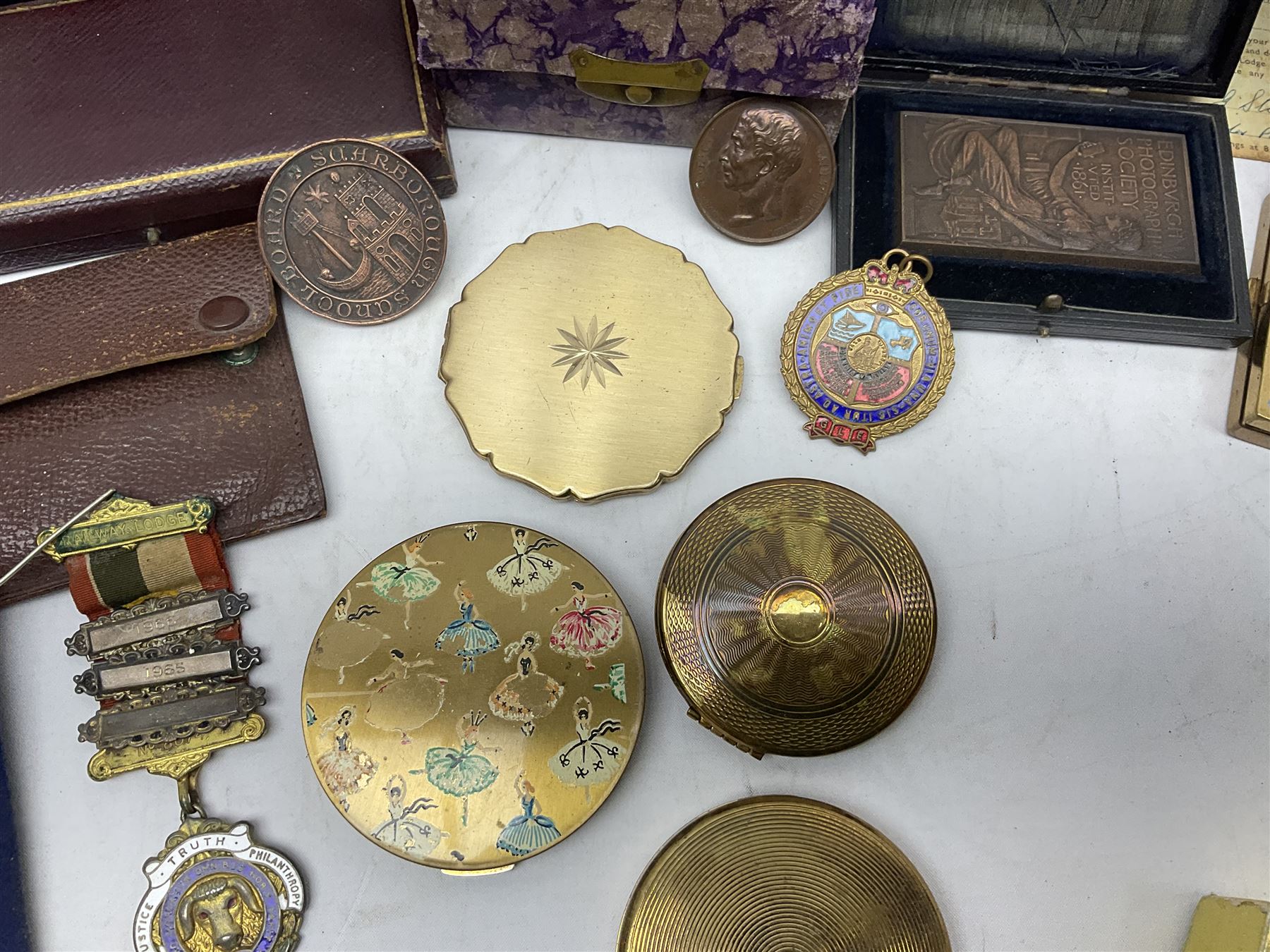 Collection of compact mirrors, including Stratton and Majestic examples, together with four pairs of opera glasses, Masonic jewels, etc