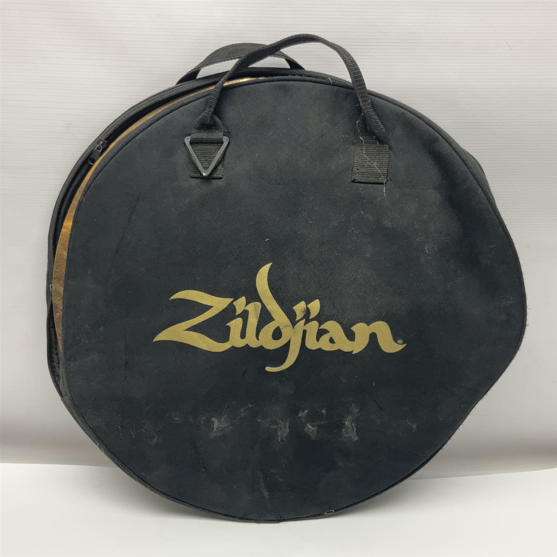 Five Zildjian cymbals - ZBT Ride D51cm (20