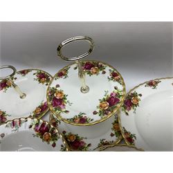 Royal Albert Old Country Roses pattern tea and dinner service, including teapot, coffee pot, two milk jugs, two open sucriers, six teacups and saucers, six dinner plates, six soup bowls, etc  