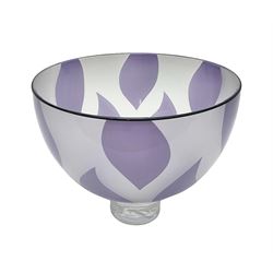 Stephen Gillies & Kate Jones contemporary studio glass bowl, signed, H11.5cm D14.5cm