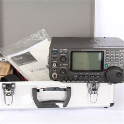 ICOM HF/VHF All Mode Transceiver IC-7400, in case with accessories