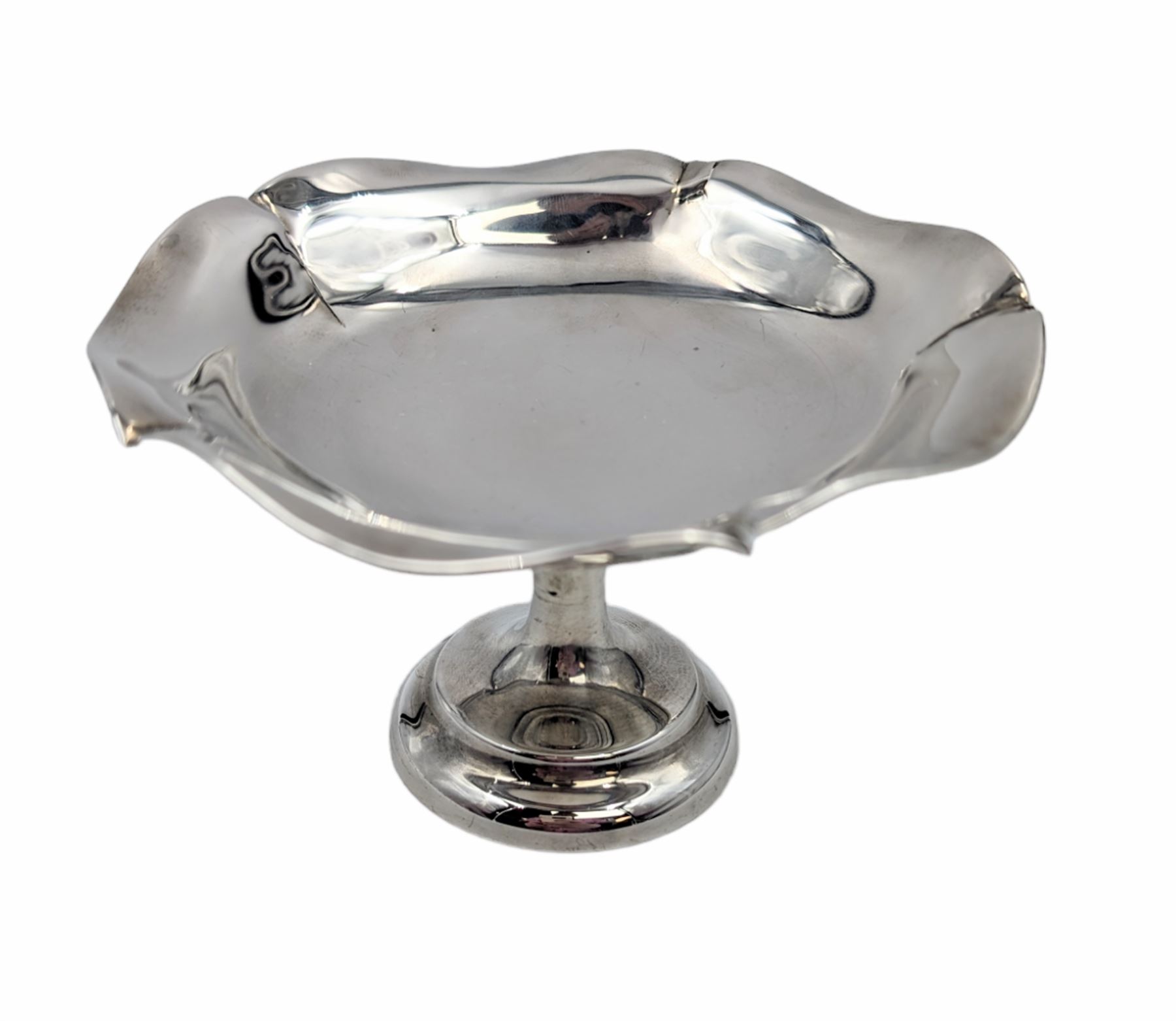 Silver bon bon dish, upon circular pedestal, hallmarked, H8cm