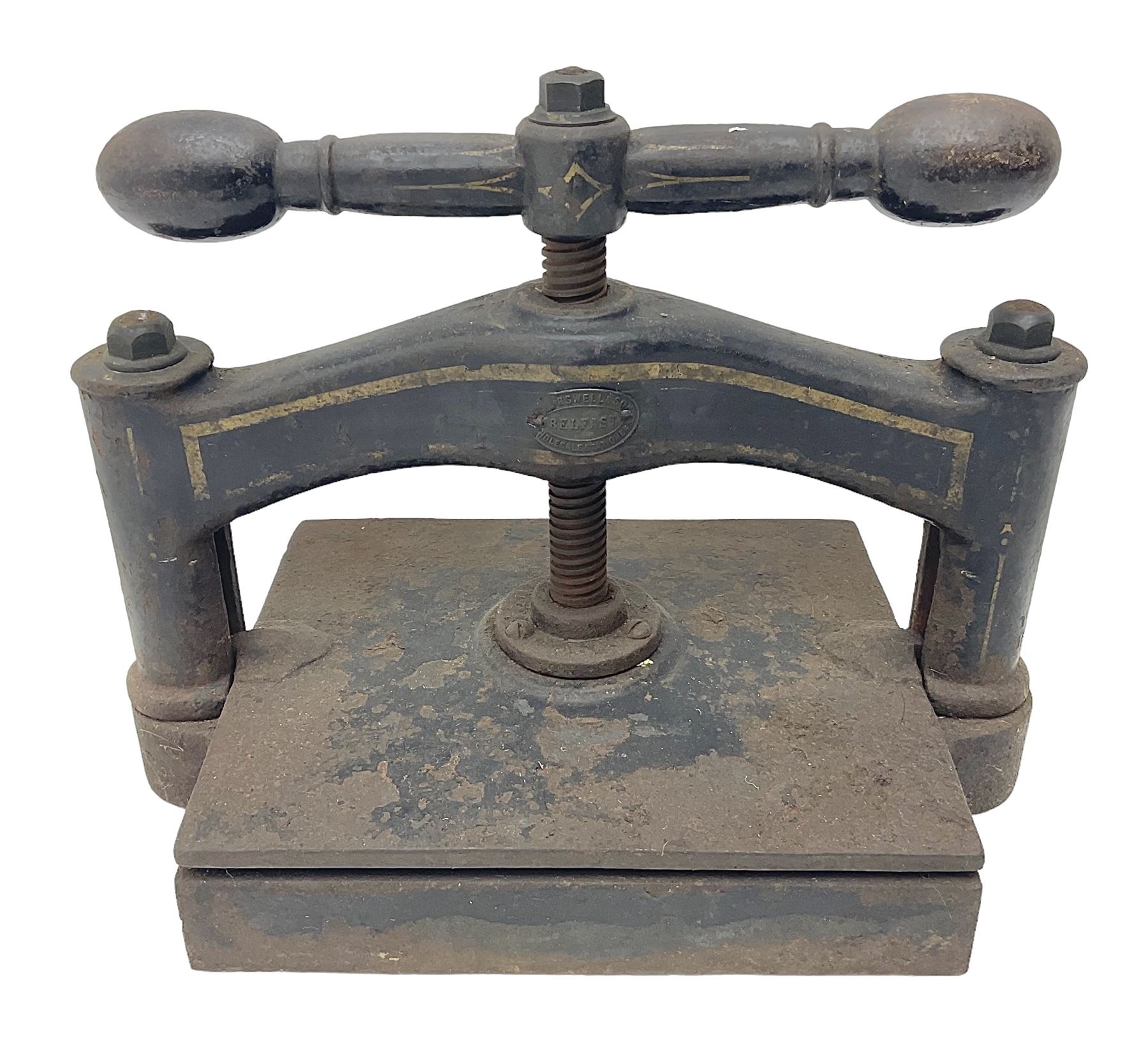 Cast iron hand cranked book press, H33cm 