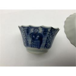 Chinese Kangxi blue and white fluted tea bowl and saucer 