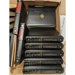 Complete Encylopaedia Britannica 15th edition, in 32 volumes, together with Britannica Atlas, etc