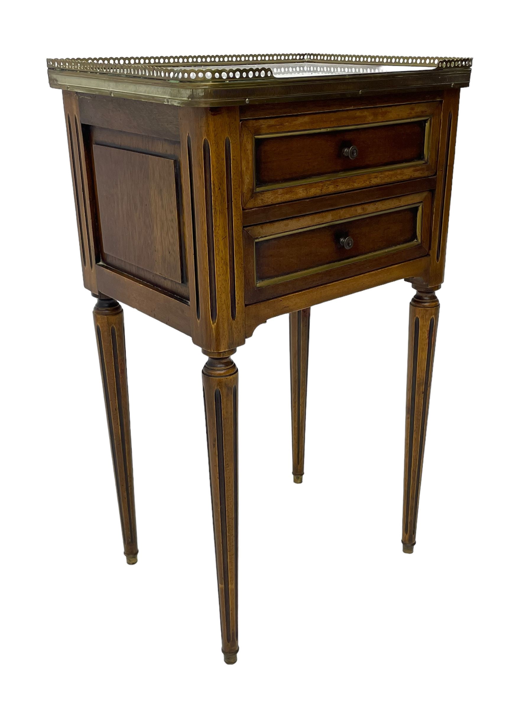 Pair of French design mahogany and marble bedside lamp tables, rectangular white marble top with raised brass gallery, fitted with two drawers, sunken facias with applied brass edging, panelled sides, on turned and fluted tapering supports 