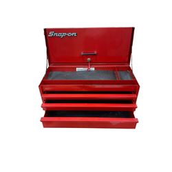 Snap-on tool box, with key, H30cm, L61cm 