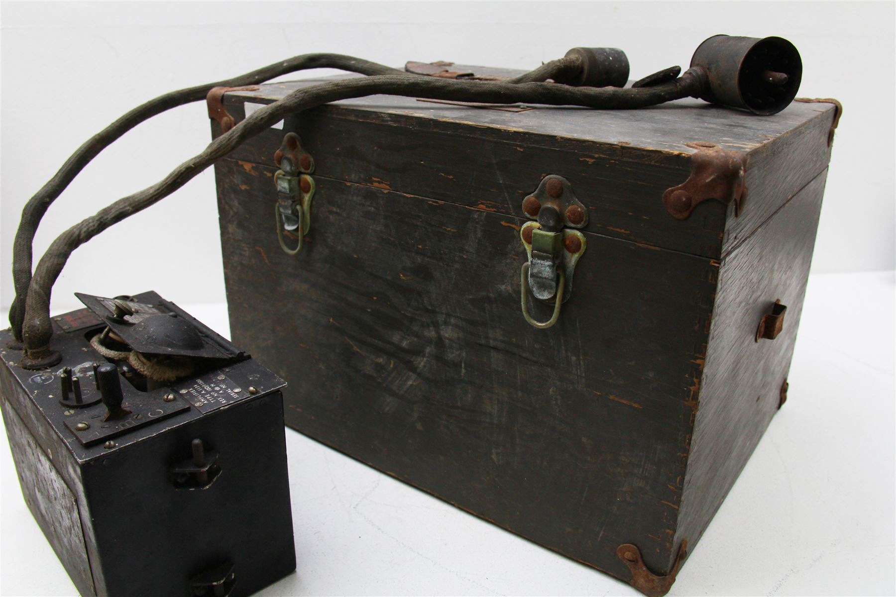 Amplifier Type A.1134, together with wooden box marked astrograph