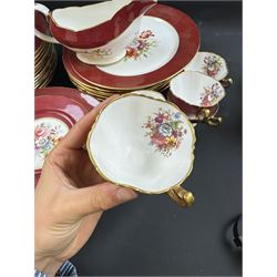 Hammersley tea and dinner service, including twelve dinner plates, twelve teacups, two sauce boats, two covered dishes etc  