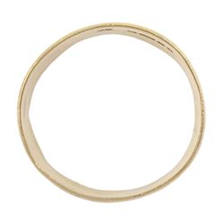 9ct gold wide wedding band, London 1979