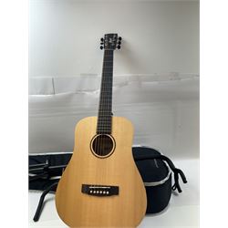 Cort Earth Mini acoustic guitar with stand and case, guitar L85cm