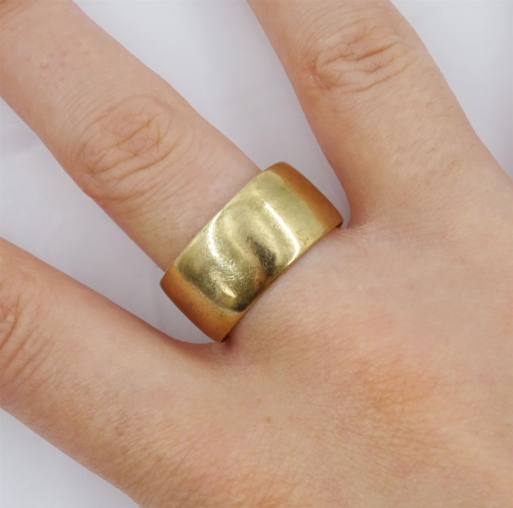 9ct gold wide wedding band, London 1979