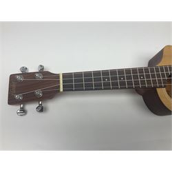 Eleuke EASC-S solid spruce top soprano electric cutaway ukulele L51cm; in carrying case