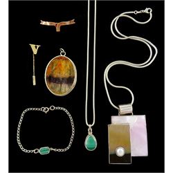 Silver Blue John pendant, gold brooch and gold 'V' pin, both 9ct, two silver stone set pendant necklaces and a silver stone set bracelet