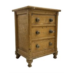 19th century stripped pine pedestal chest, hinged rectangular top with three planks and rounded edges, over three simulated drawer fronts with turned knobs, on turned baluster feet