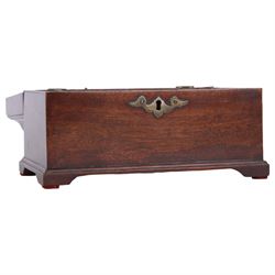 Georgian mahogany tea caddy, of rectangular form with brass shaped escutcheon and key, the hinged cover with canted sides and brass drop handle, the whole upon four bracket feet, not including handle H13.5cm W24cm D13.5cm