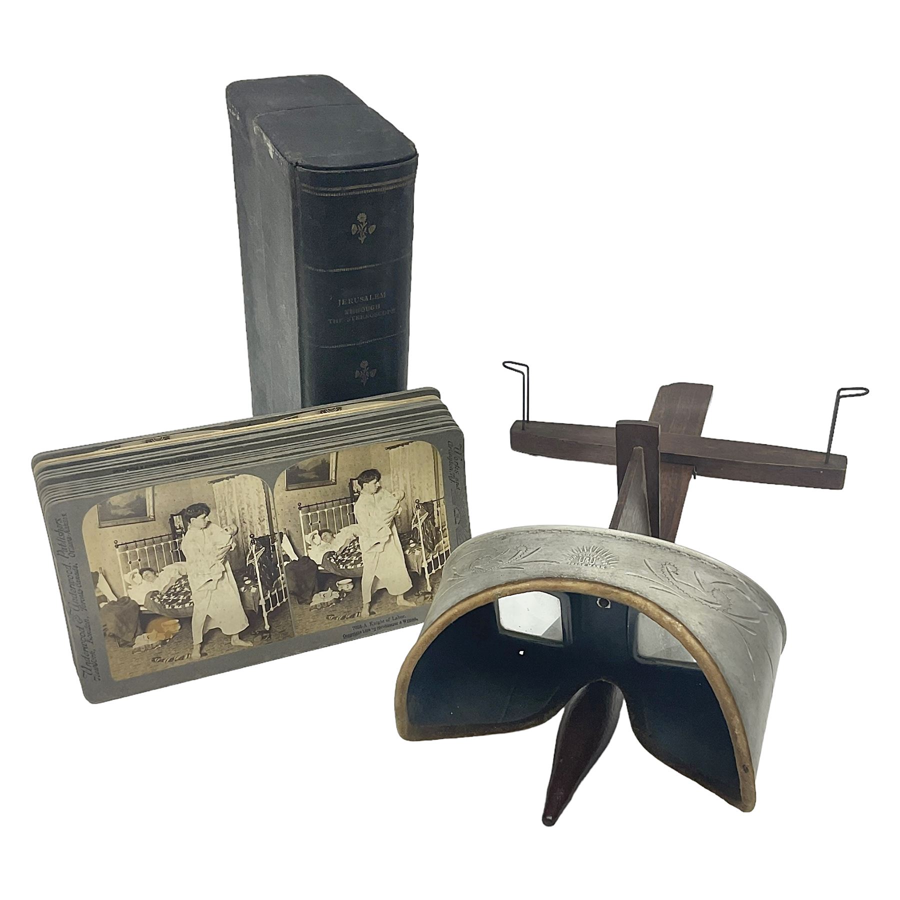 Underwood & Underwood sun sculpture stereoscope viewer, together with stereoscopic views by Underwood and Underwood 