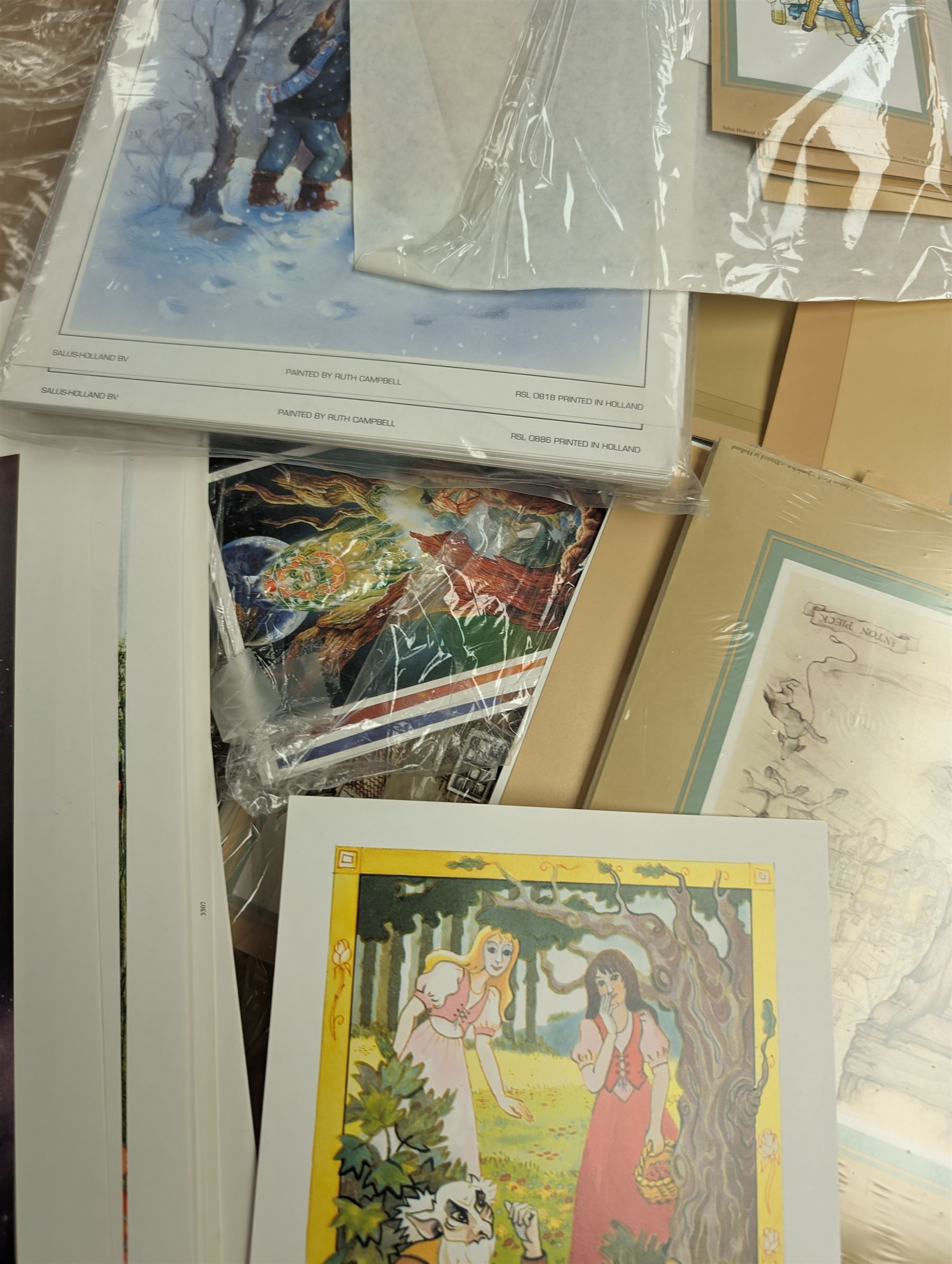 Collection of art prints and postcards etc, mostly Anton Pieck