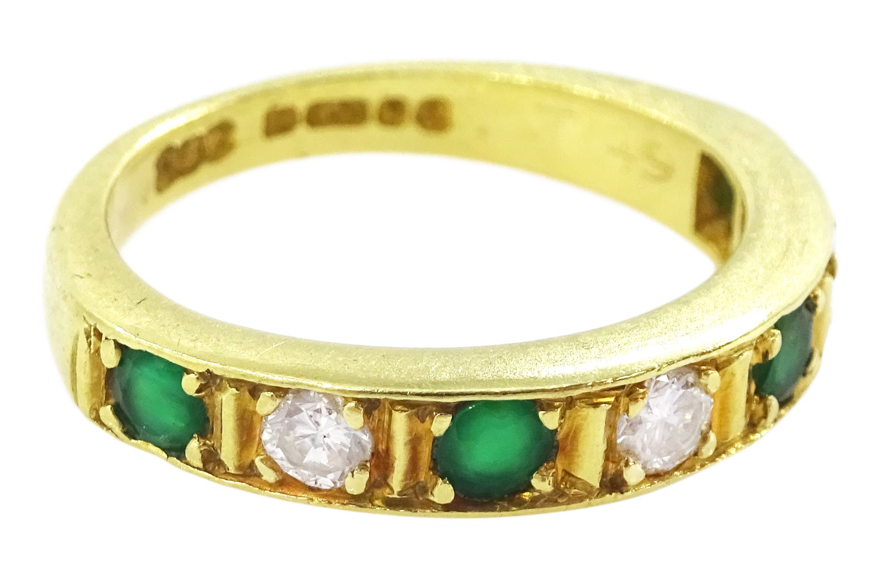 18ct gold round seven stone emerald and brilliant cut diamond half eternity ring, London 1977, total diamond weight approx 0.20 carat