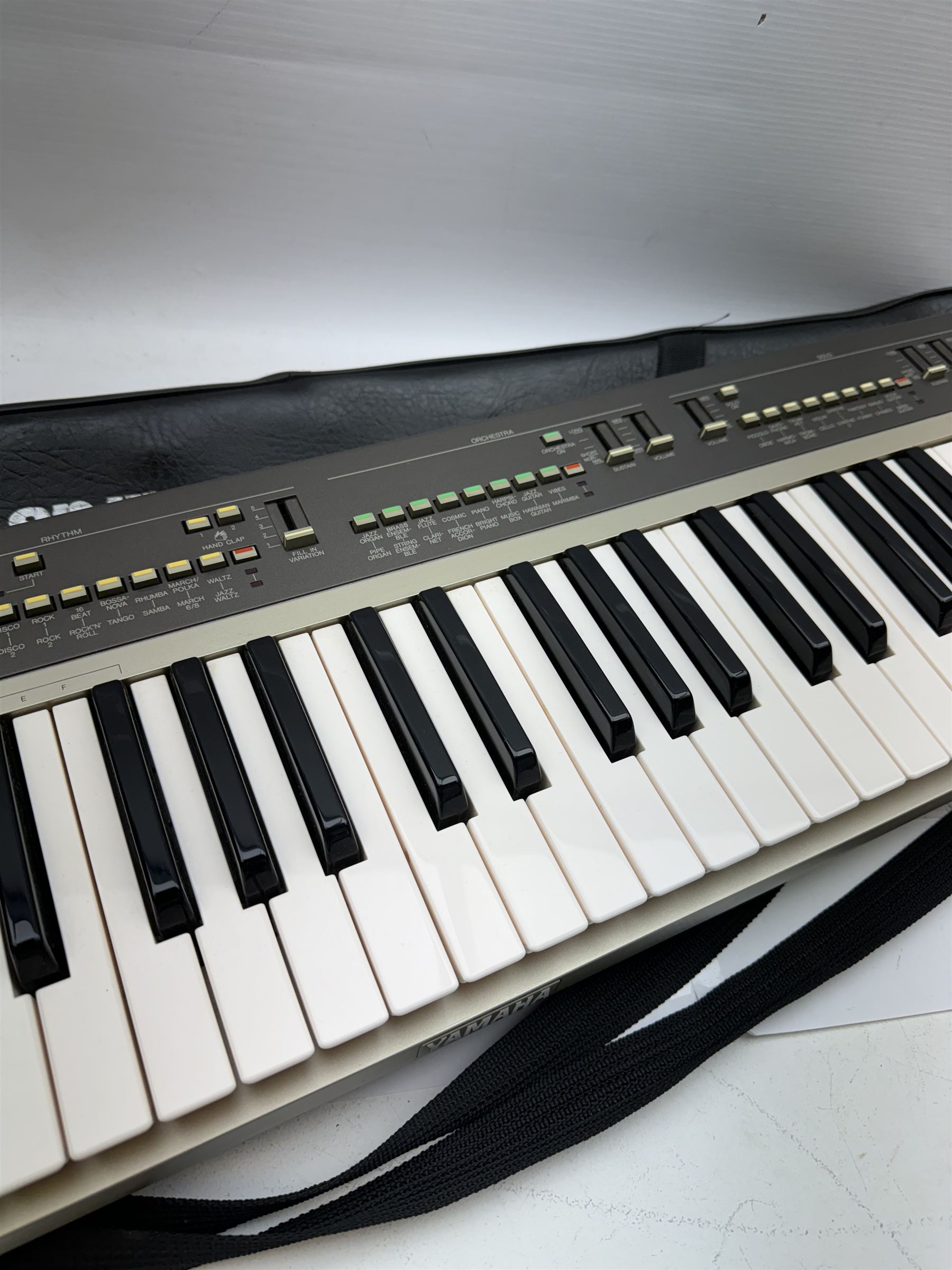 Yamaha PS-55 keyboard, L114cm