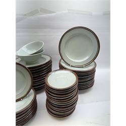 20th century celadon dinner service with iron rim, comprising nineteen dinner plates 26.5cm, twenty-four side plates D24cm, twelve varying bowls, twenty-two tea plates and fifteen saucers 